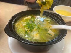 -闫家驴肉老店(华电一校店)
