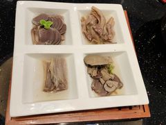 -香山湖家家宴(中山陵店)