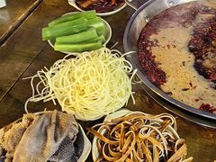 -储奇门鳝鱼火锅(总店)