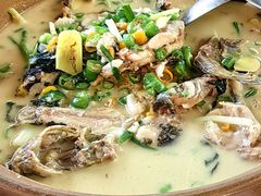 -小洞天柴火土菜馆