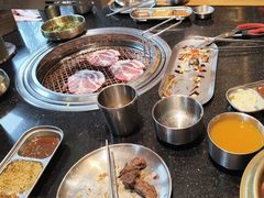-韩烧牛中牛·甄选黑牛烤肉(黑金店)