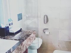 -青岛海尔洲际酒店