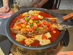 -江河里麻辣烤鱼(奉贤宝龙广场店)