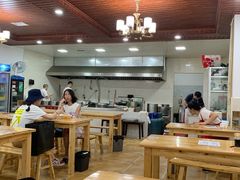 大堂-华兴街自力面店