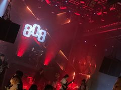 -808 LiveHouse