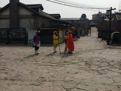 -清风小镇闯关东影视基地