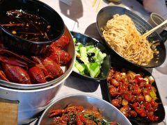-巴厘龙虾·榜首油焖大虾(音乐学院·沿江酒馆店)
