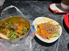 -胖哥俩肉蟹煲(长沙高铁吾悦广场店)