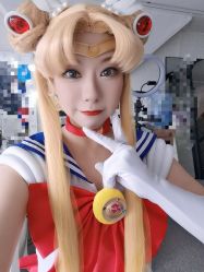 -星元素cosplay动漫摄影写真工作室