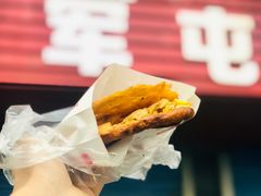 鲜肉里脊鸡蛋饼-军屯锅魁(城市花园店)