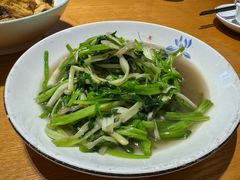 清炒水芹-得意楼蒸菜馆