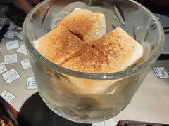 -穹六人间 people 6(岳阳路店)