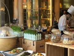 自助取餐区-万达瑞华酒店美食汇自助餐厅(楚河汉街店)