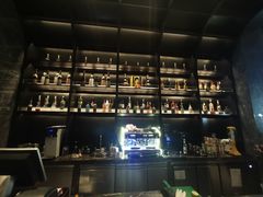 -星河吉酒店-BOND大堂吧·咖啡·简餐