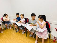 -英孚教育青少儿(昆城广场中心)