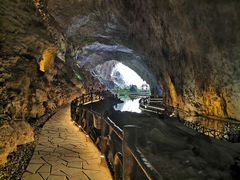 -巴马洞天福地景区