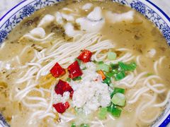 -轻捞慢起面馆(新世界百货店)