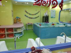 -鱼乐贝贝婴幼儿游泳中心(梅江印象城店)
