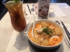 -港丽餐厅(高德置地店)