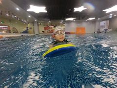 -蓝旗亲子游泳(范湖万达广场店)