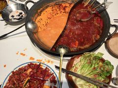 -卤校长老火锅(杨家坪直营店)