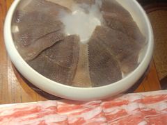 -东巴婆婆云南鱼豆花火锅(大东门店)