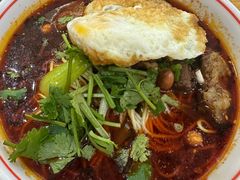 -叶伟胡辣壳面(两路口店)
