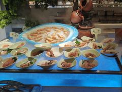 -腾阁自助餐厅(朝林广场店)