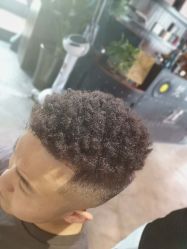 -佛伦斯接发烫染国际连锁