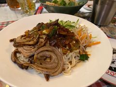 -鼓楼吃面·肉啃肉(南锣鼓巷店)