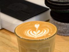 咖啡拿铁Latte-悟白咖啡WoobyCafe