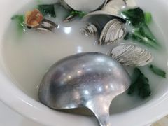 -鹏城人家海鲜酒家·23年老字号(较场尾店)