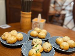 招牌苏式大虾生煎-鑫震源·苏式大虾生煎(山塘街店)