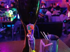 -UP嘻哈酒吧(粉巢店)