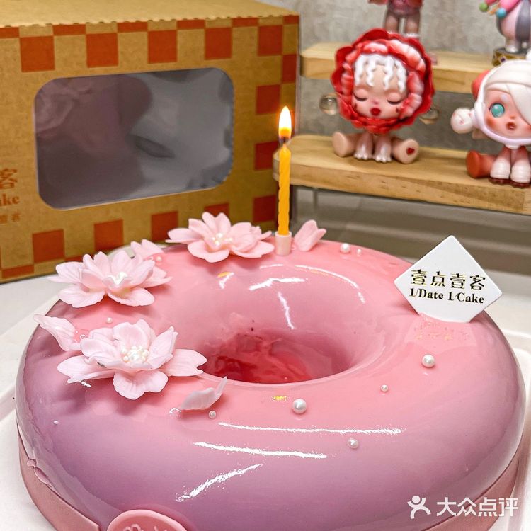 深圳女神节限定蛋糕🌸🎂粉粉嫩嫩太可爱了💕