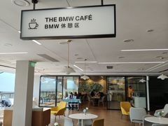 -上海宝信宝马4S店