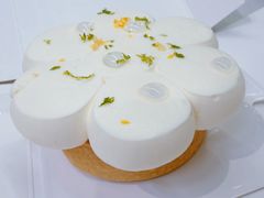 柚子柠檬塔-Ten Olives甜点
