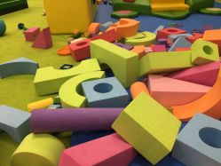 -莫莉幻想儿童乐园(武汉保利广场店)