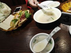 -王记驴火河间驴肉火烧(长青店)