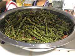 -咱家王新国把子肉(县东巷店)