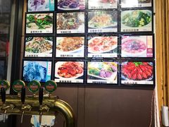 -老东镇啤酒屋海鲜加工·蒸汽海鲜·海鲜烧烤(台东店)