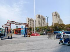 -万达广场(临港店)