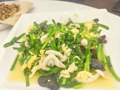 -鑫渔港海鲜本地菜·山海关浑锅(东戴河店)