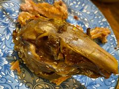 -鑫记婆婆兔·成都特产·兔头手撕兔(太古里店)