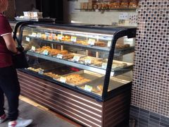 面包甜点陈列柜-赞记龙凤礼饼(宝源路店)