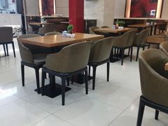 -陇兴楼(西安咸阳国际机场店)