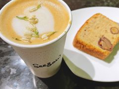 栀子花梨香拿铁-Seesaw Coffee(环贸iapm店)