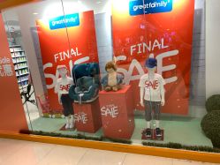 -乐友孕婴童(王府井购物中心店)