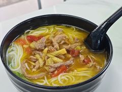 -一品郑记重庆牛肉米线馆(东泰路店)