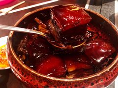 鲍鱼红烧肉-杭州西子湖四季酒店·金沙厅